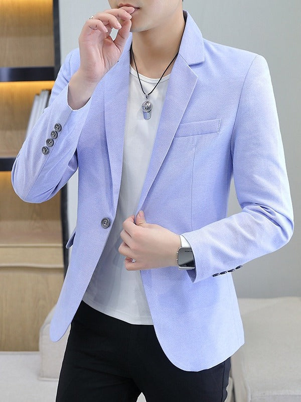 Moderne Blazer mit schmalem Schnitt und feinem Material, BerlinGlamour.