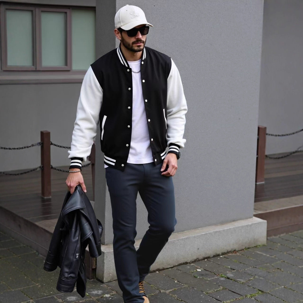 Sportliche Herren Bomberjacke Modern Schwarz - BerlinGlamour