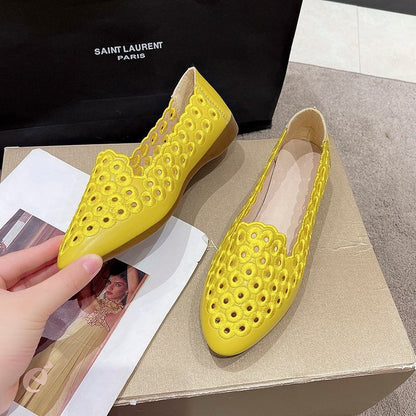 Damen Slipper Atmungsaktiv mit Lochmuster Oberfläche Elegant