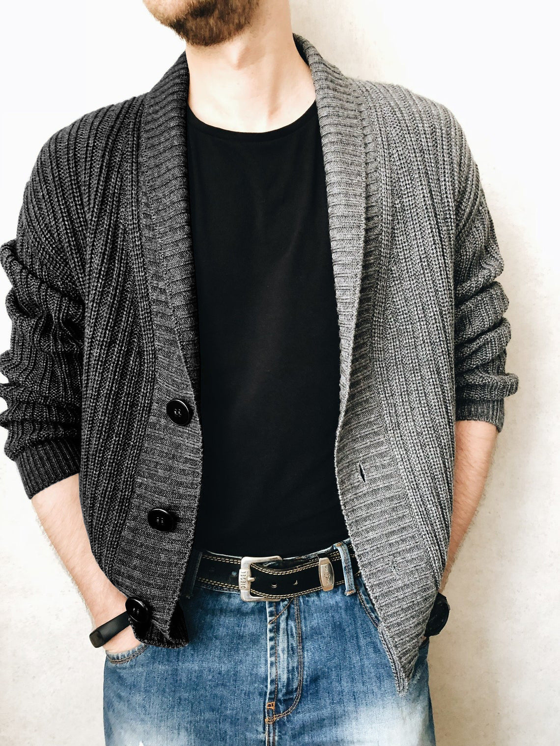 Herren Strickjacke Modern mit Großknöpfen und Struktur