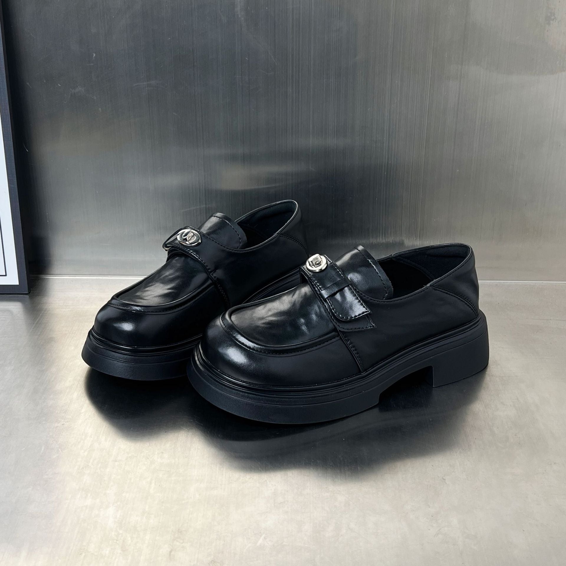 Elegante Damen Mokassins mit Schnallenverschluss Modern - BerlinGlamour