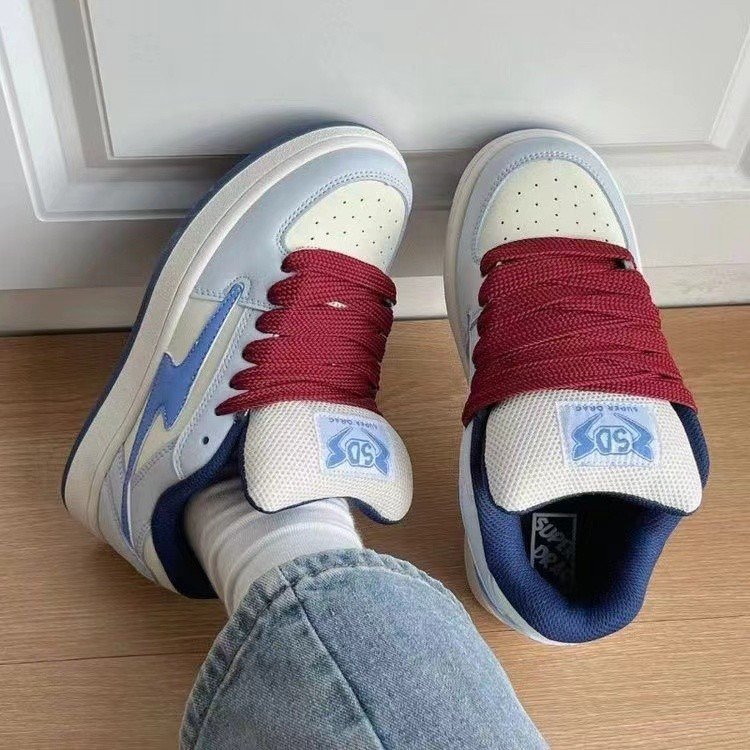 Damen Sneaker atmungsaktiv mit elastischen Schnürsenkeln Sportlich