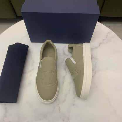 Damen Sneaker Slip-On Weite Passform Rutschfest