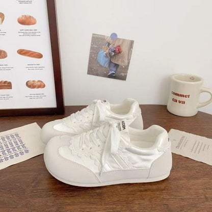 Damen Sneaker Weiß Atmungsaktiv Mit Spitzendetail