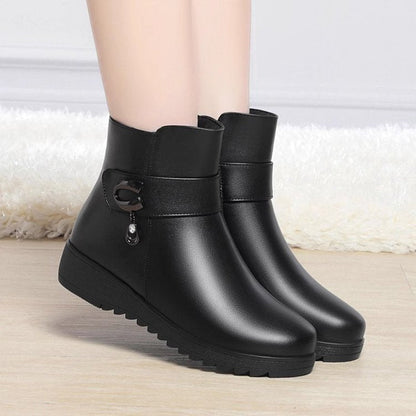 Damen Winterstiefel Gefüttert Schnallen Detail Warm