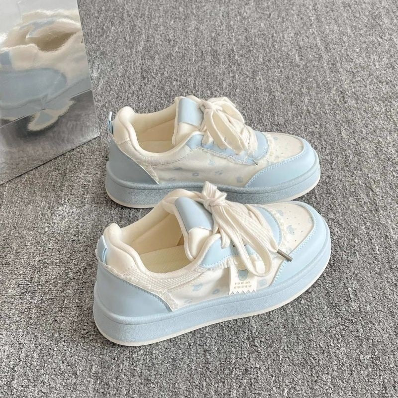 Damen Schnürsneaker Weich Bequem Verspielt - BerlinGlamour