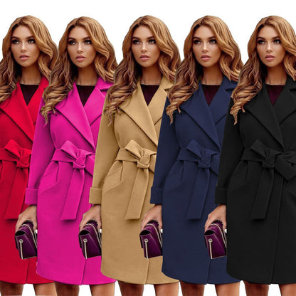 Eleganter Damen Trenchcoat Lang mit Gürtel und Taschen - BerlinGlamour
