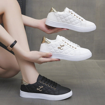 Damen Sneaker Moderne Goldene Akzente Schwarz - BerlinGlamour