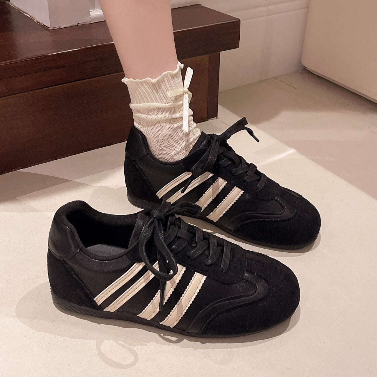 Damen Sneaker Retro Style Sportlich Heidi Schuhe