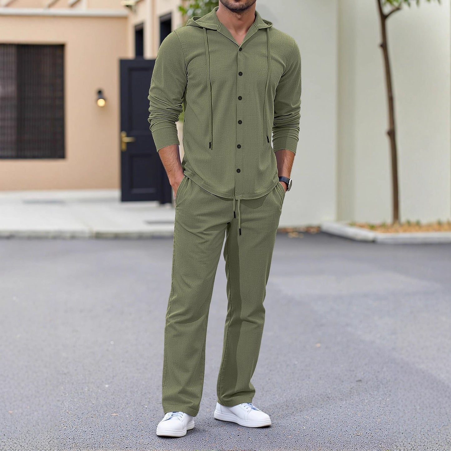 Herren Jogginganzug mit Kapuze und Taschen Sportlich - BerlinGlamour
