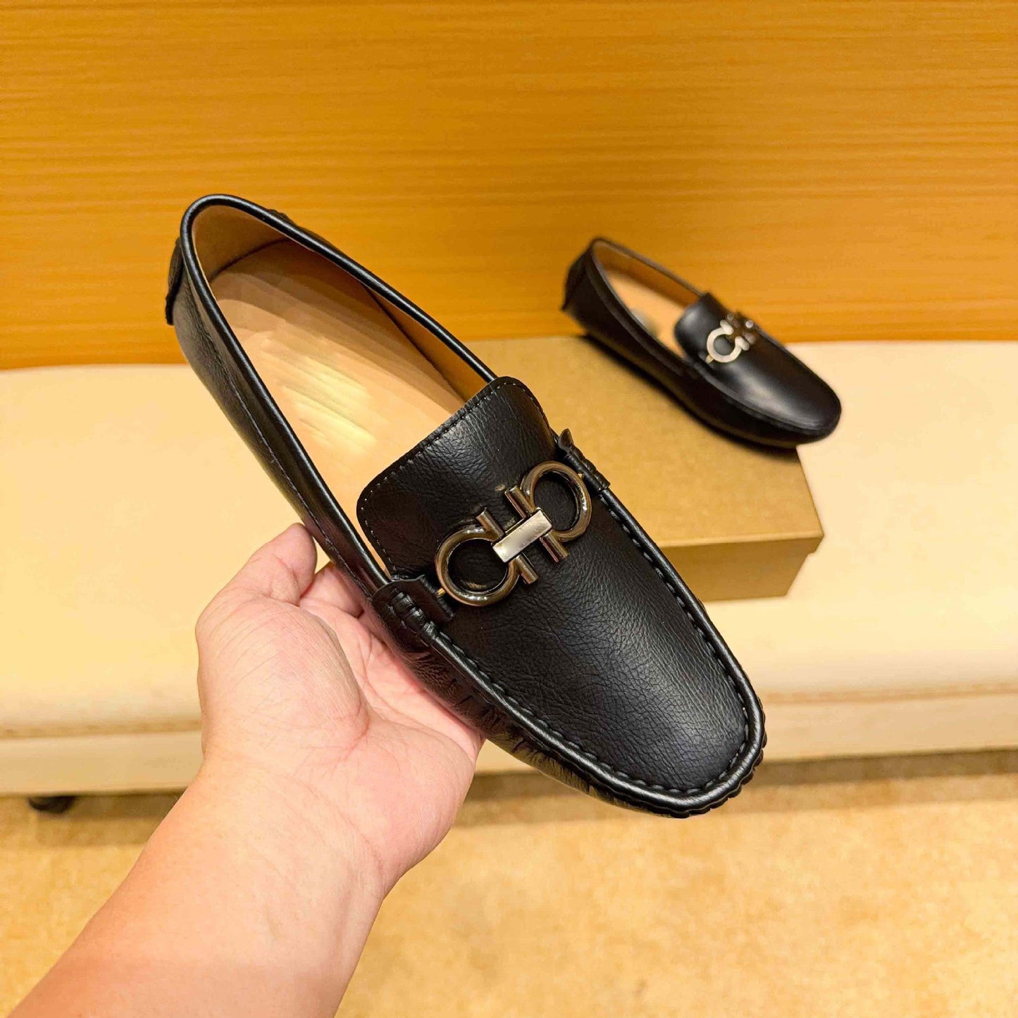 Damen Mokassins Leder Elegante Schuhe mit Zierdetails