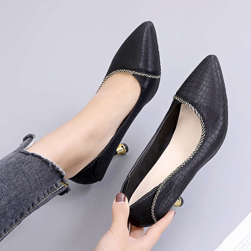 Damen Ballerinas Elegante Schuhe mit Wellenrand - BerlinGlamour