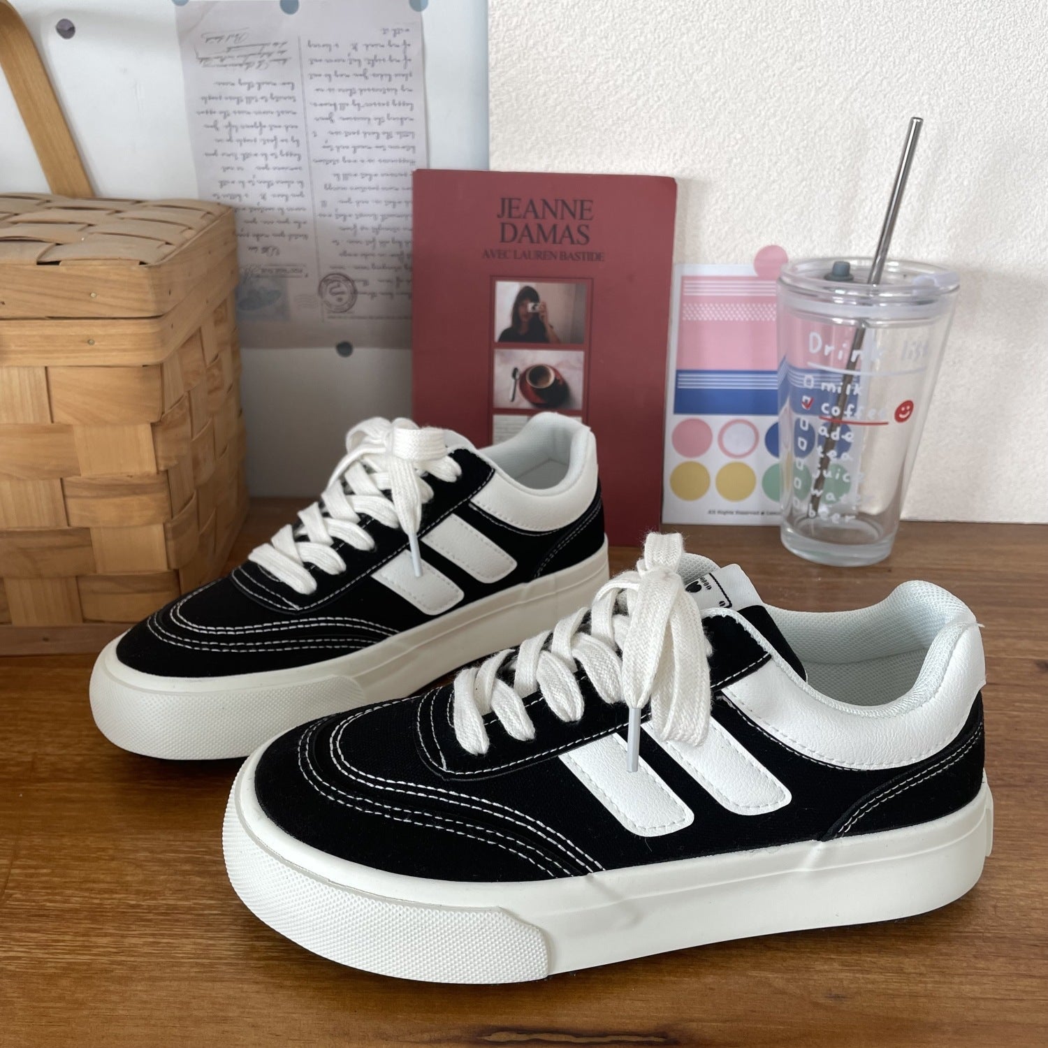 Damen Sneaker atmungsaktiv mit dämpfender Sohle Sportlich - BerlinGlamour