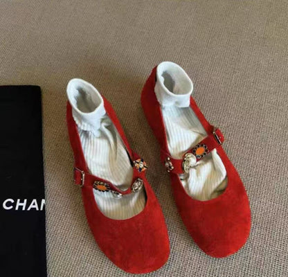 Damen Ballerinas mit Riemen und Blumen Verzierungen