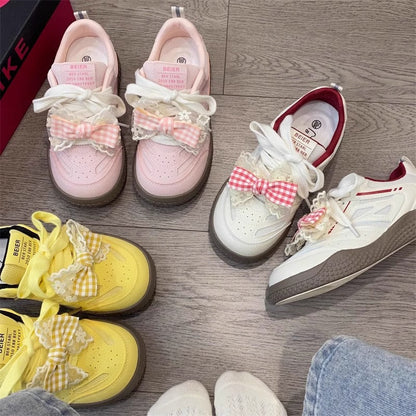 Damen Sneaker Freizeitschuhe Modisch mit Applikationen