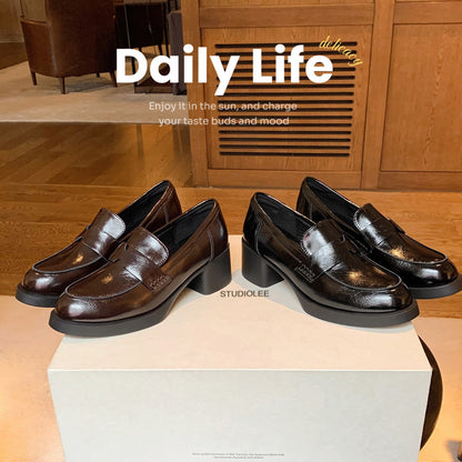 Damen Loafers Schuhe Glänzend Komfortabel Blockabsatz - BerlinGlamour