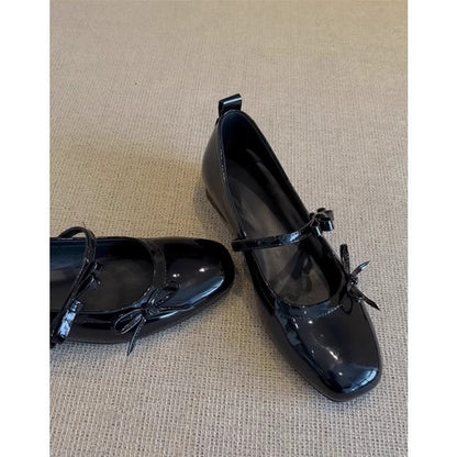 Damen Ballerinas Elegante Riemen Sandalen Glänzend - BerlinGlamour