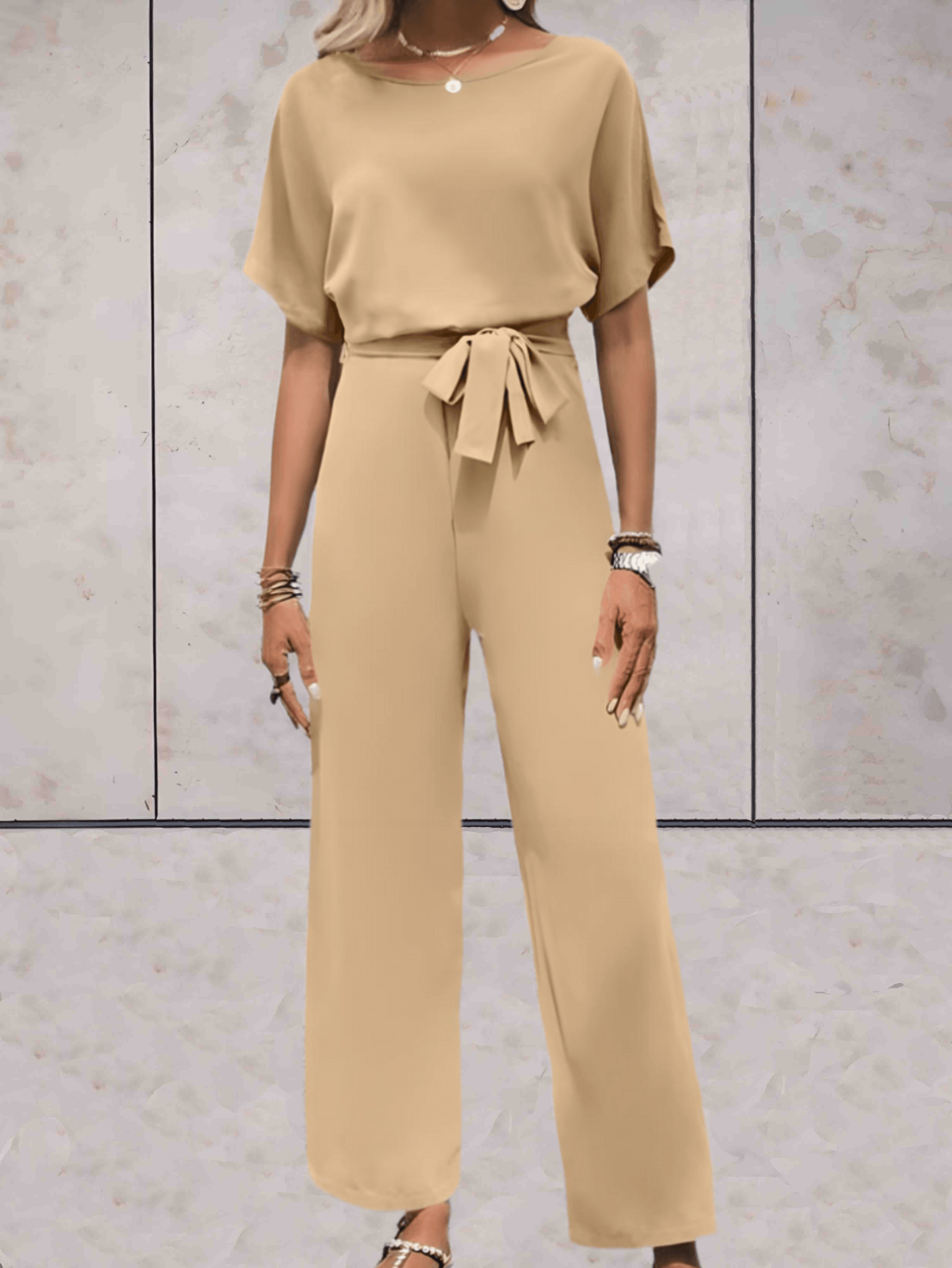 Frauen Jumpsuit Kurzärmlig Mit Gürtel Elegant