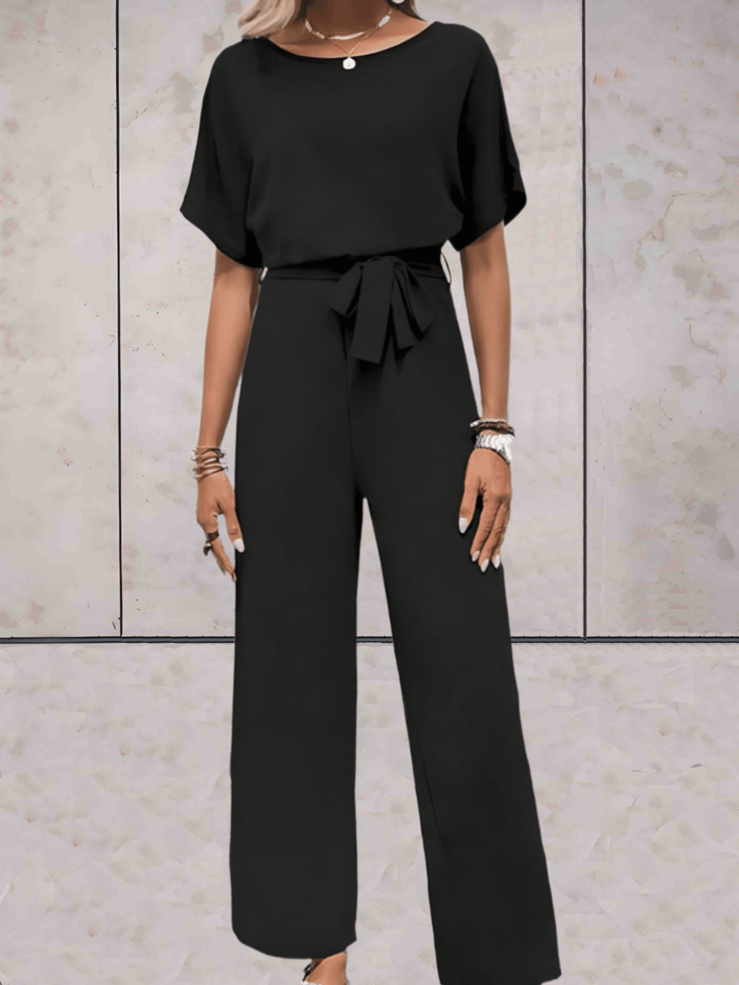 Frauen Jumpsuit Kurzärmlig Mit Gürtel Elegant