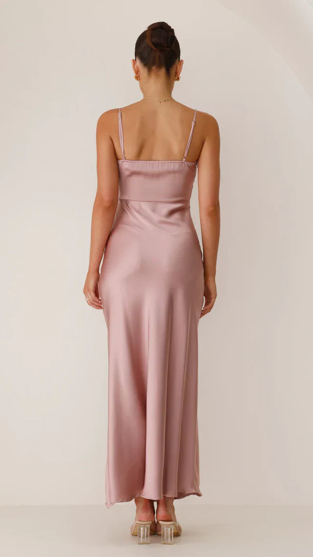 Elegantes Maxikleid Satin mit Spaghettiträgern und hohem Schlitz