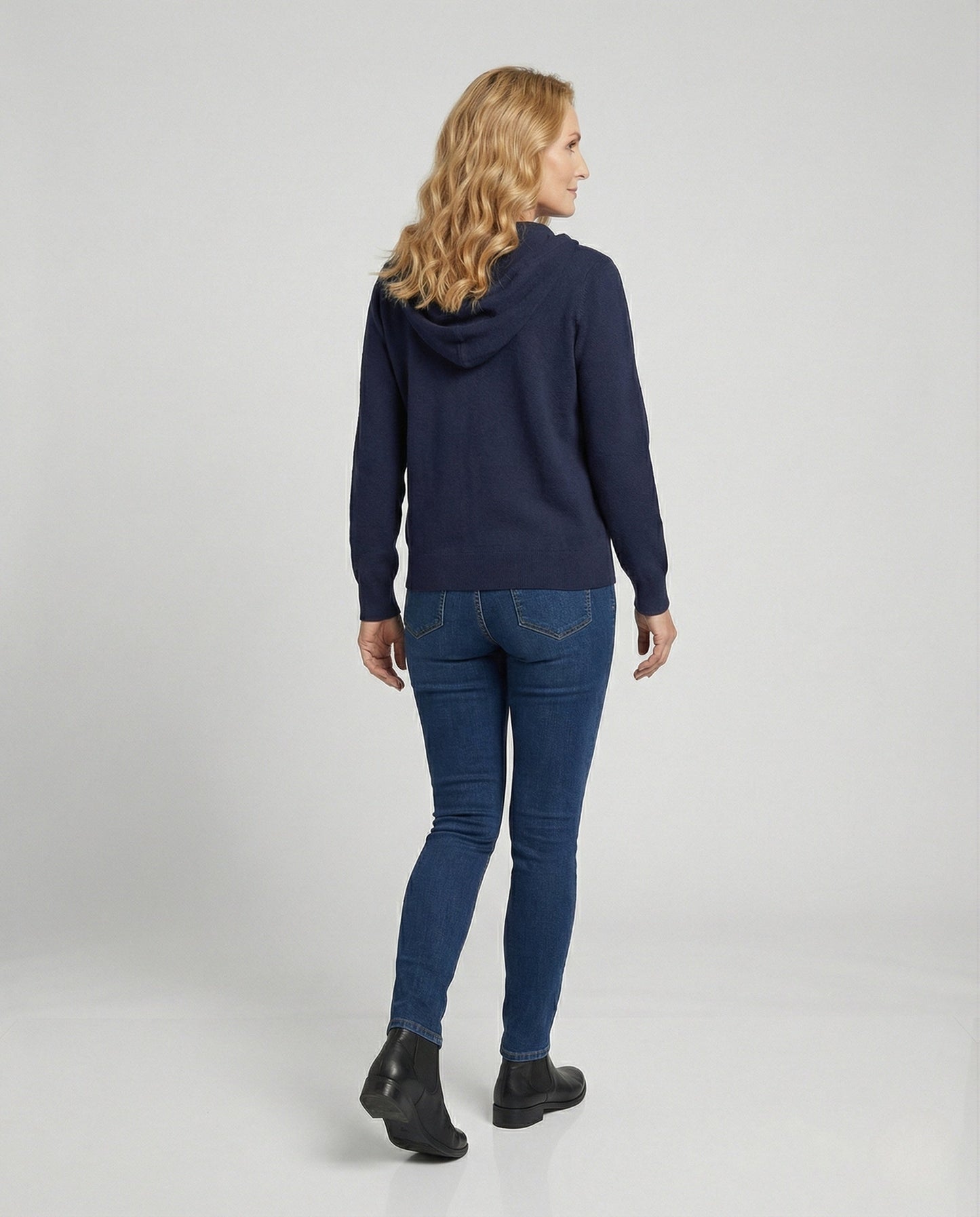 Product 15503244427594 - back_view