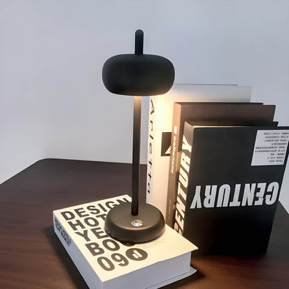 Moderne Tischlampe mit LED Licht und Elegantes Design