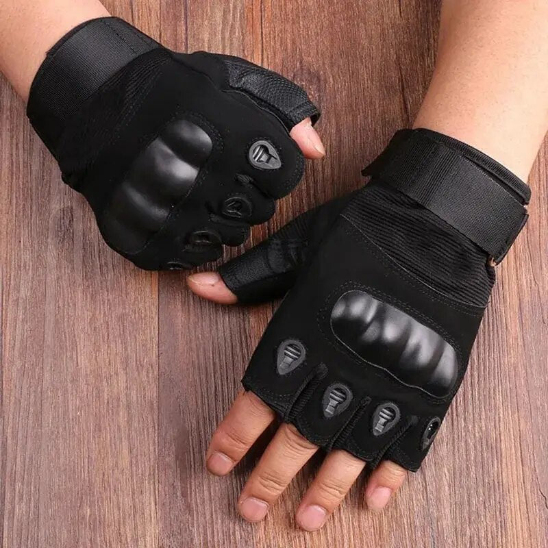 Taktische Handschuhe Knuckle Schutz Halbfinger Schwarz - BerlinGlamour