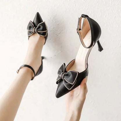 Stilettos Schuhe Spitz Absatz mit Fliege