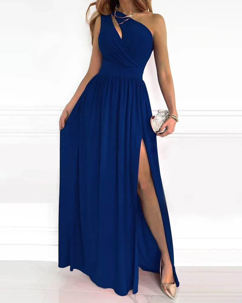 Edles Maxikleid von Helena, einseitig geschulterter Schnitt