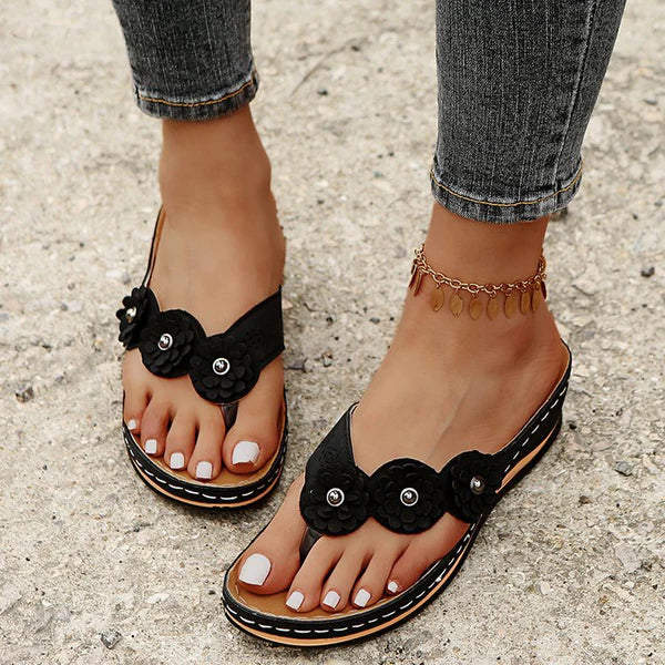 Modische orthopädische Sandalen für Damen von FLEURA