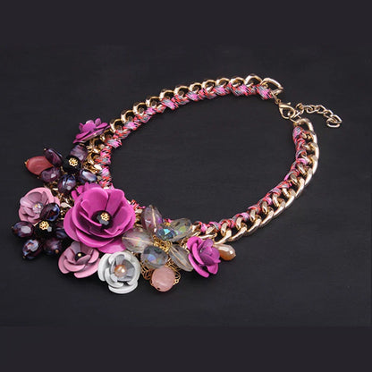 Elegante Halskette Blumenmuster Statement Schmuck Damen Geschenk