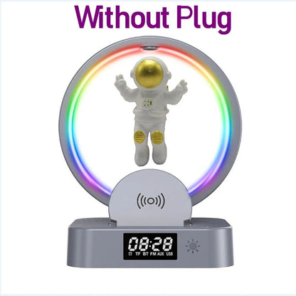 Astronauten Wecker RGB Lautsprecher LED Uhr - BerlinGlamour