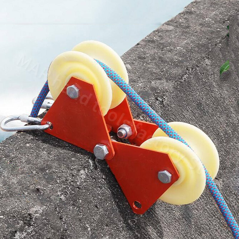 Praktische Einziehrolle für Kabel und Seile