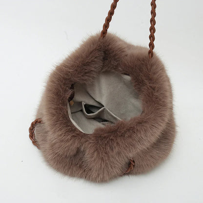 Fluff Handtasche Luxus Geflochtener Henkel Metallic Kette