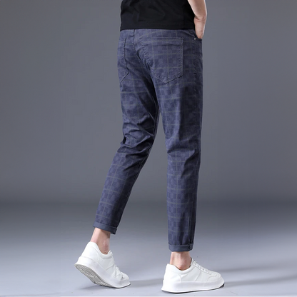 Herrenhosen Slim Fit kariert Modern & Stylisch