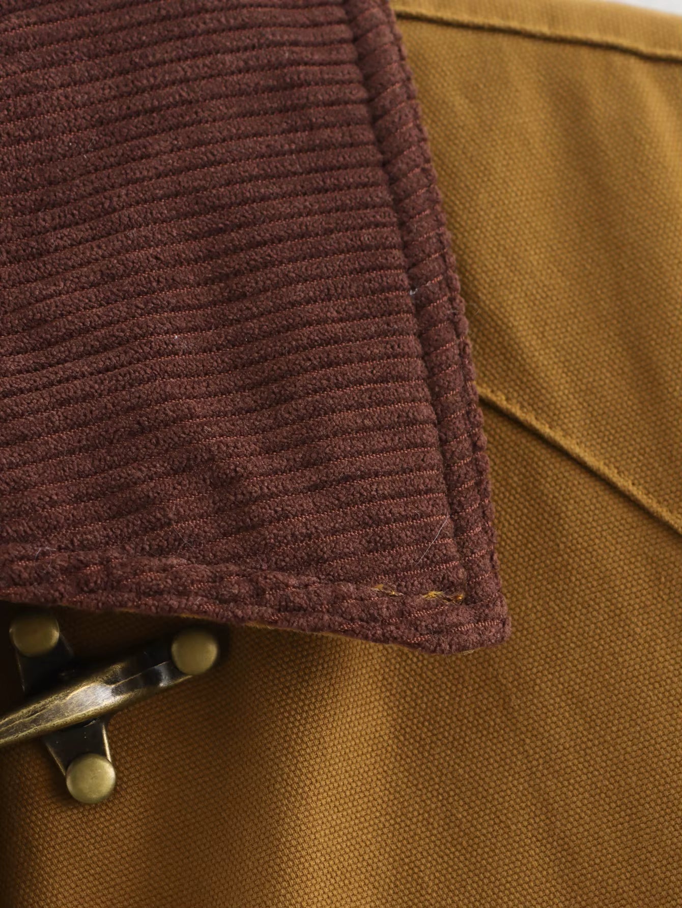 Damen Workwear Jacke Braun Cordkragen Schnürenverschluss