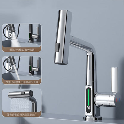 Edler Wasserhahn mit Temperaturanzeige Modern