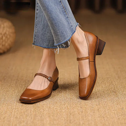 Damen Sandalen mit Riemen und Blockabsatz Frühling - BerlinGlamour