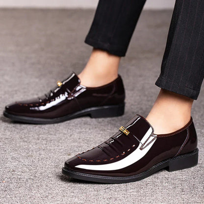 Elegante Lackslipper Schwarz Formell Business