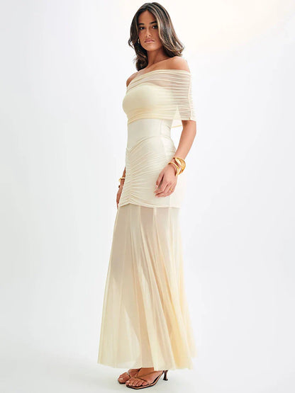 Elegantes Maxi-Kleid mit Off-Shoulder Mesh und figurbetontem Schnitt
