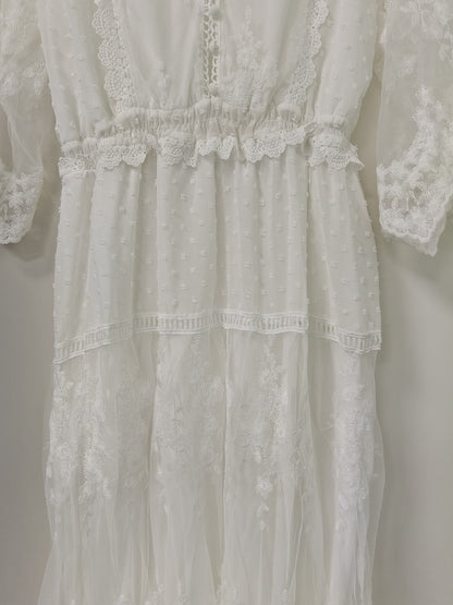 Spitzen Maxikleid Halbtransparent Cross Durchsichtig
