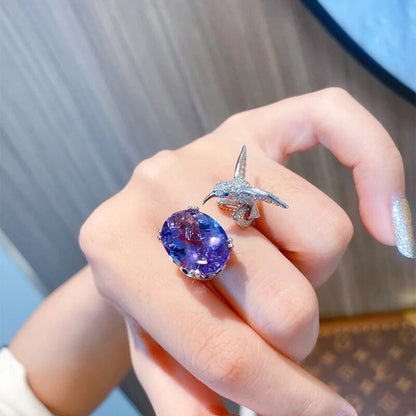 Edelstein Ring mit Hummingbird Motiv Elegant
