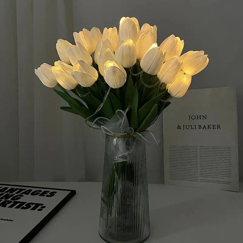 LED Nachtlampe Tragbar Tulpenform Modern
