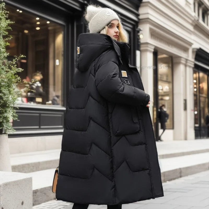 Lethara: Warme, trendige Winterjacke in langer Länge