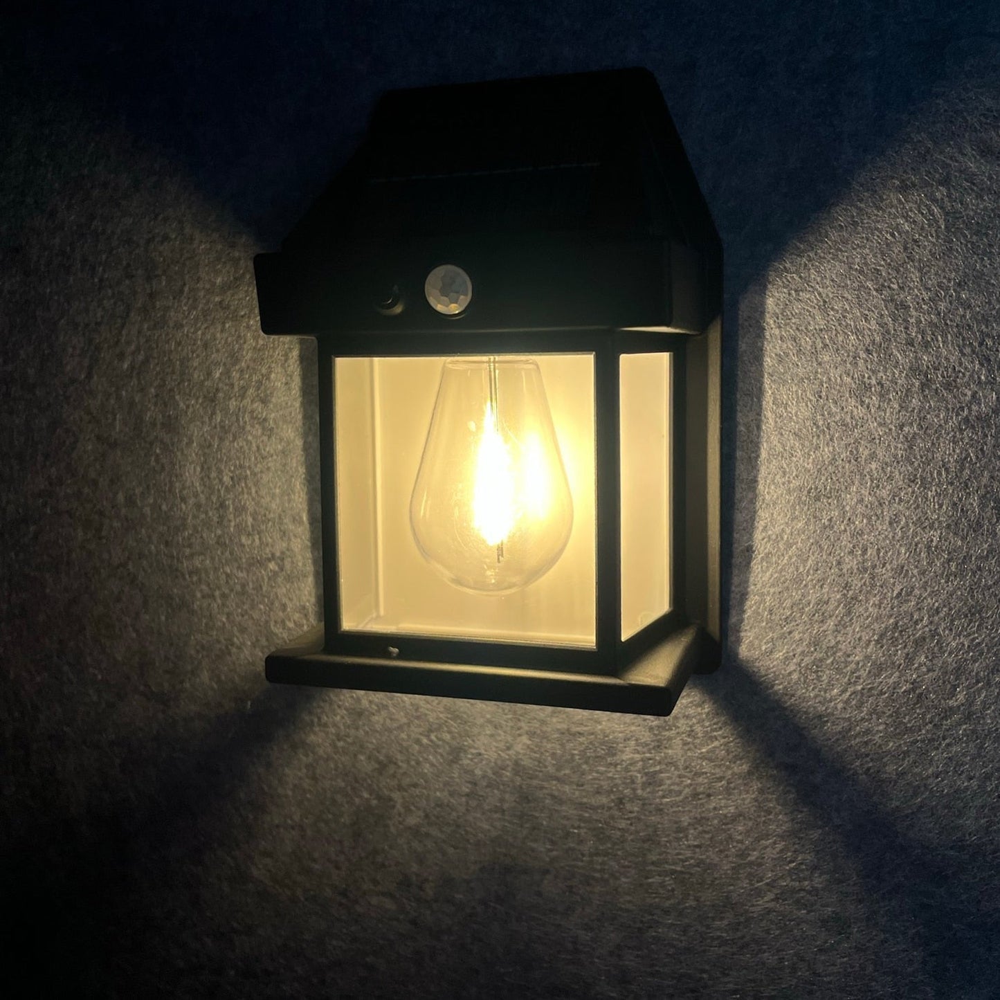 Solar LED Wandlampe Energieeffizient Smart Home