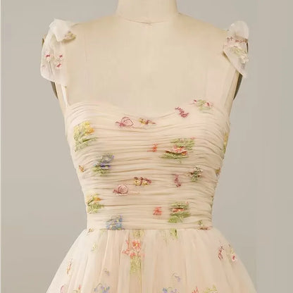 Kurzes Partykleid Grün Spitze Blumen Abendkleid - BerlinGlamour