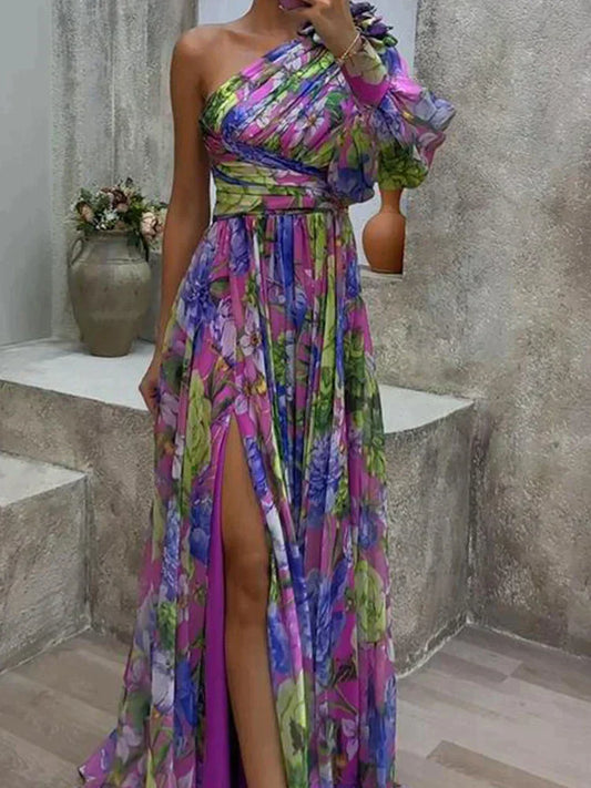 Lila Maxikleid mit seitlichem Schlitz und Ärmeln von Franziska – sexy Design