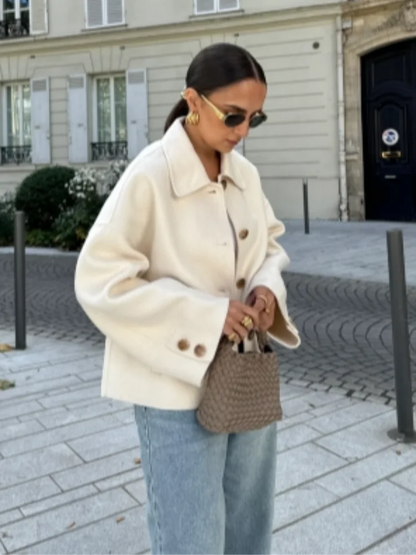 Seitenansicht Mirelda Damen-Kurzjacke in Elfenbein