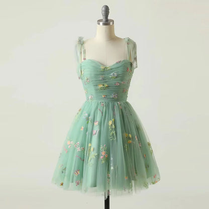 Kurzes Partykleid Grün Spitze Blumen Abendkleid