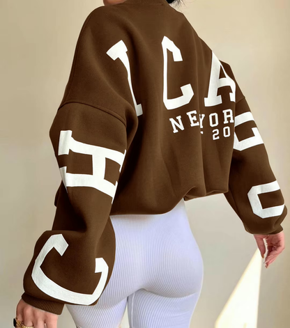 CityPulse Oversized Sweater Damen braun mit CHICAGO Print

